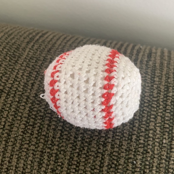 **FREE WITH PURCHASE Hackysack Baseball Fidget Toy - Picture 3 of 3